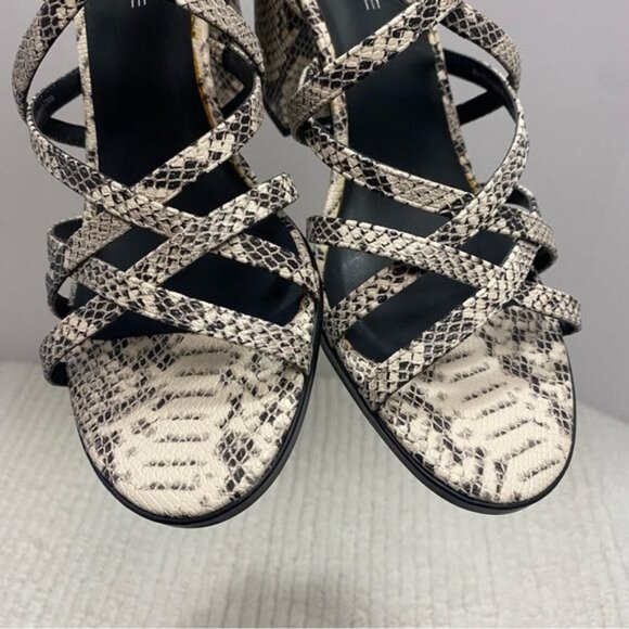 Rampage Emilia Sandals‎ High Heels Size 7.5 Womens New with defect - Picture 9 of 16